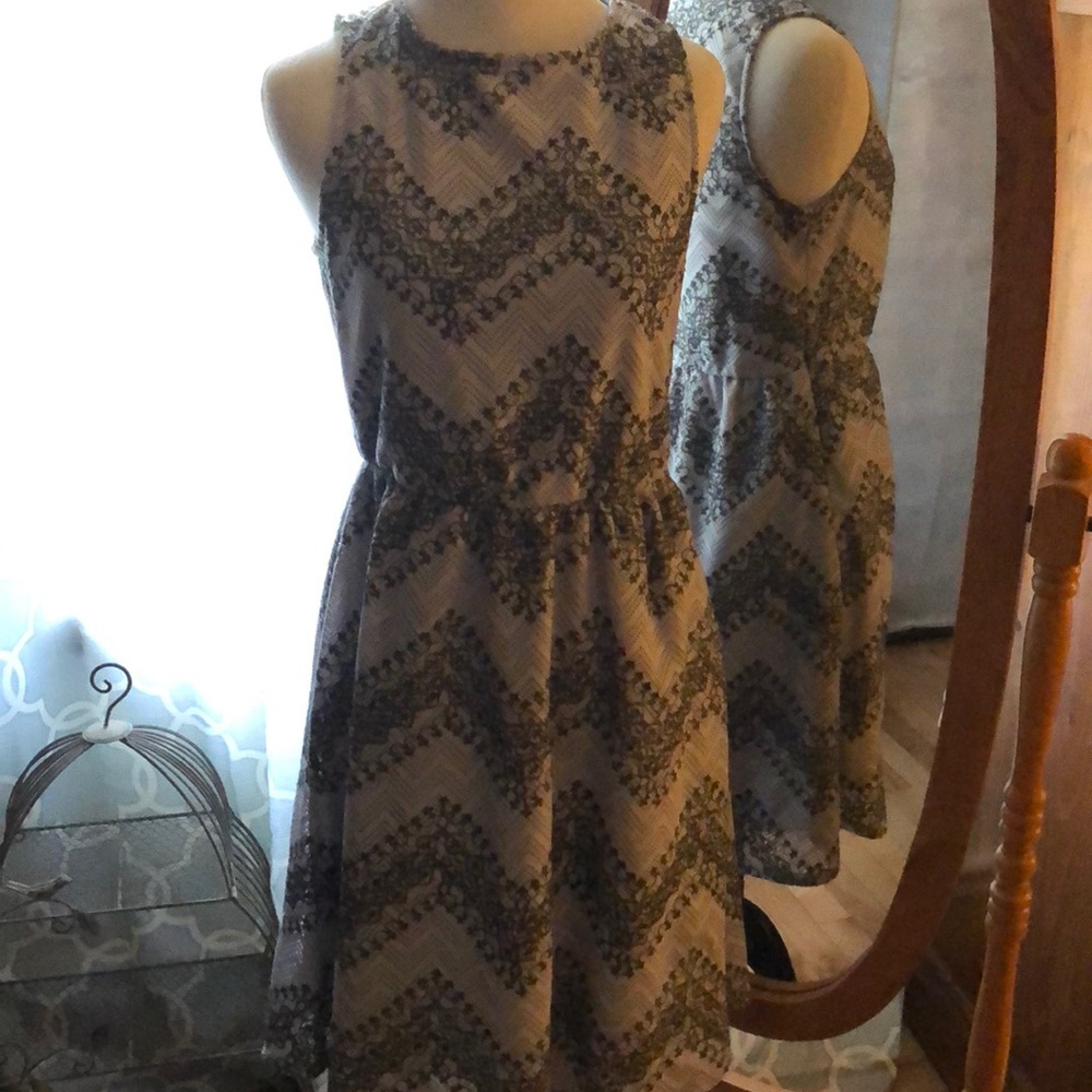 Gray/green dress